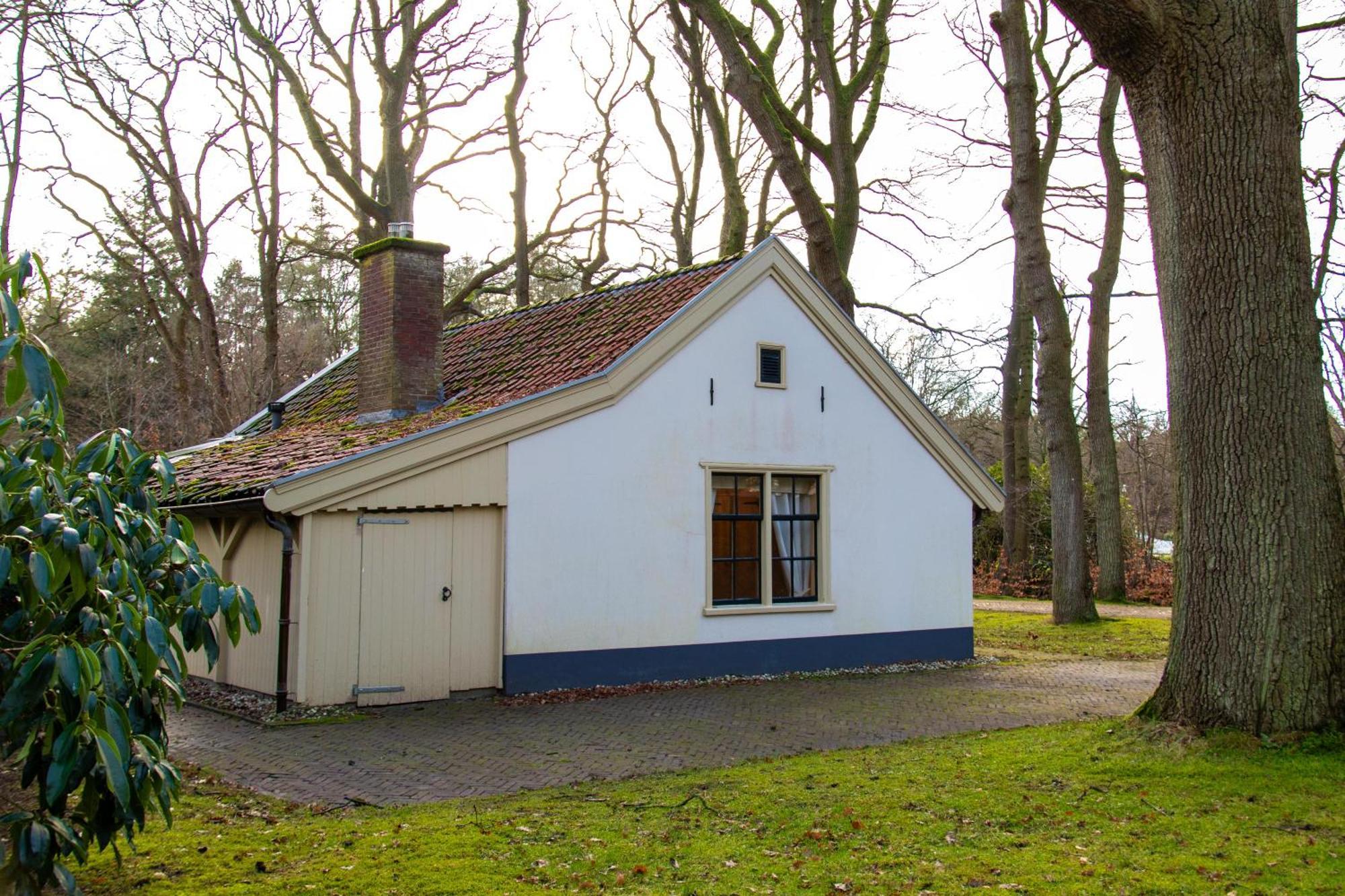 Отель De Consistorie Veenhuizen Экстерьер фото